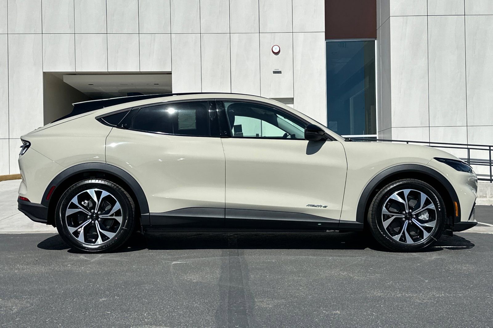 New 2026 Ford Mustang Mach-E Select w/ Interior Protection Package RWD image 2