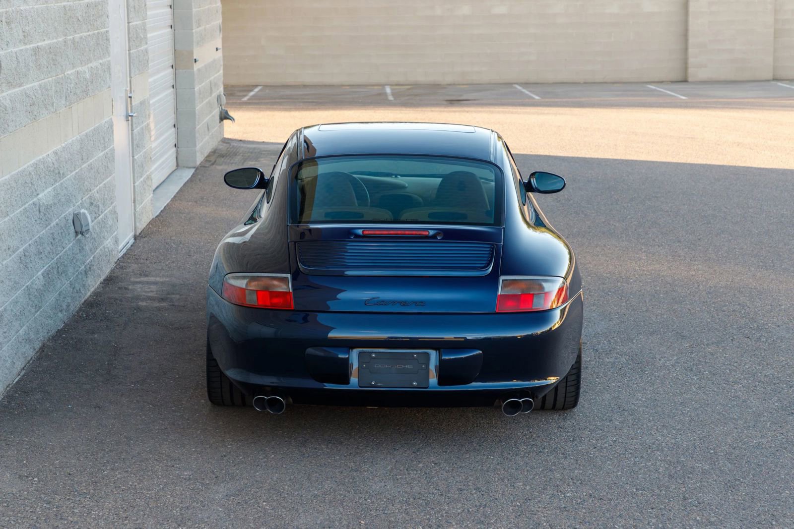 Used 2003 Porsche 911 Carrera image 28