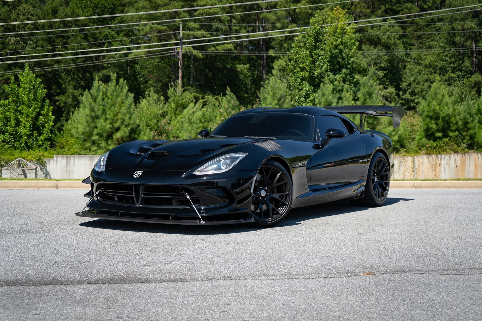 Used 2014 SRT Viper SRT-10 w/ Advanced Aerodynamics Package RWD video 2