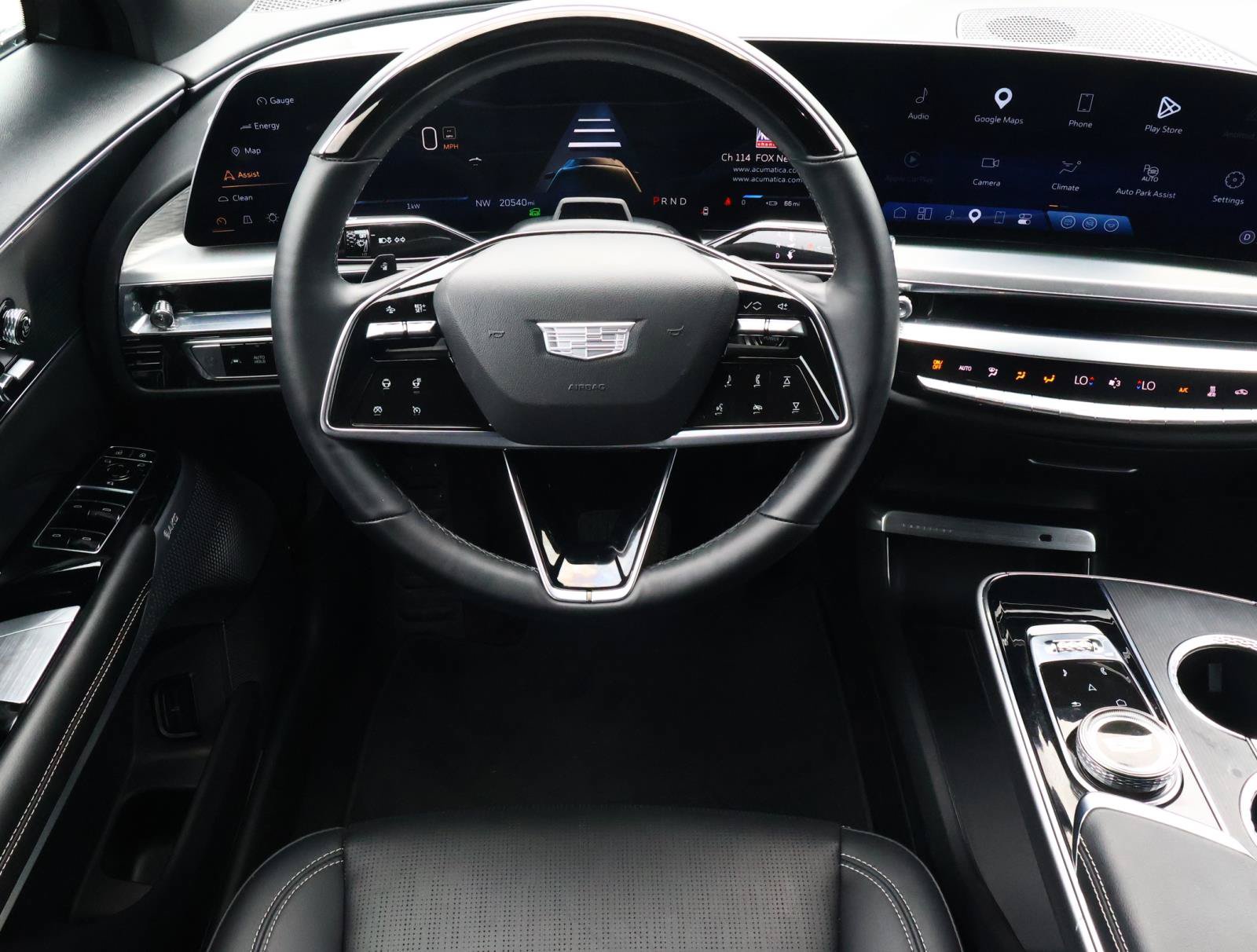 Certified 2024 Cadillac Lyriq Sport w/ LPO, Floor Liner Package AWD/4WD image 14