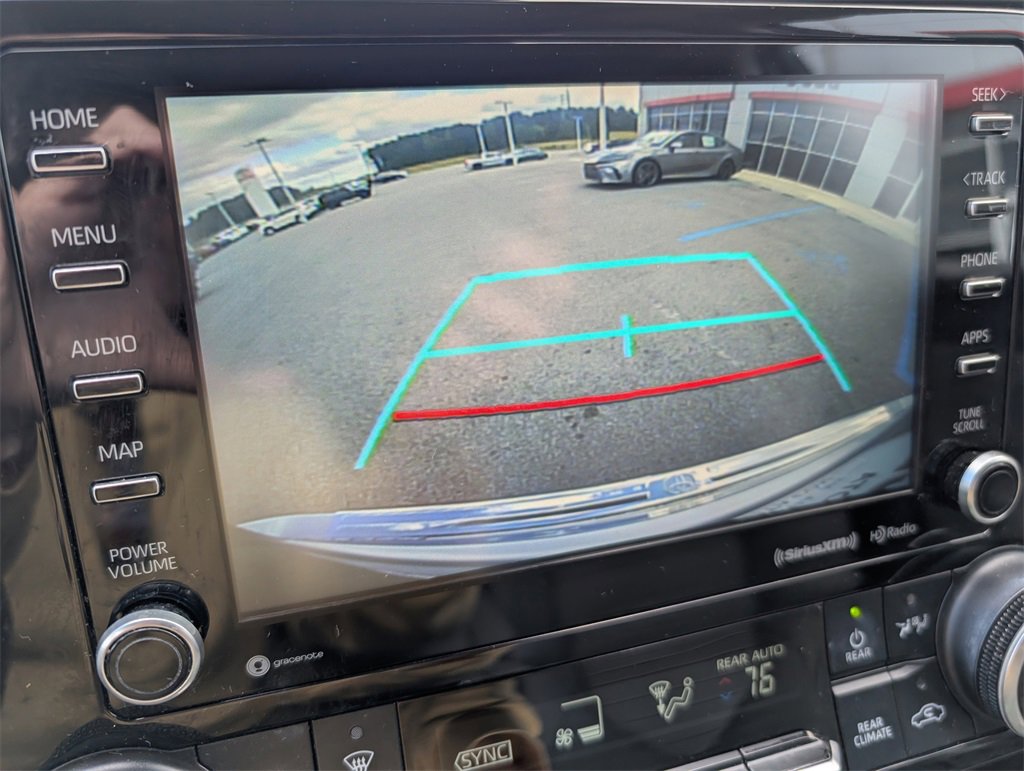 Used 2021 Toyota Highlander XLE image 15