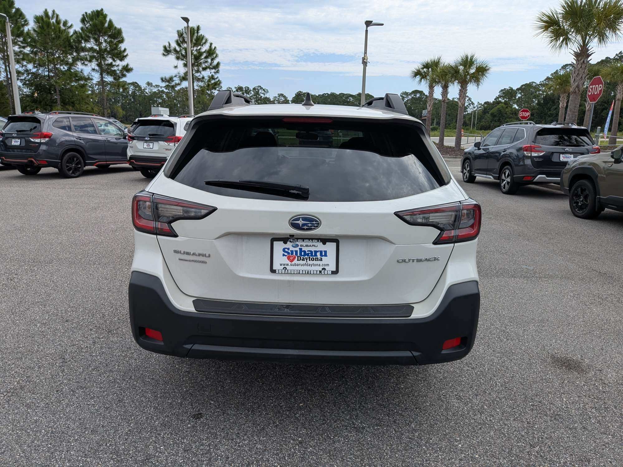 Certified 2024 Subaru Outback Premium AWD/4WD image 5