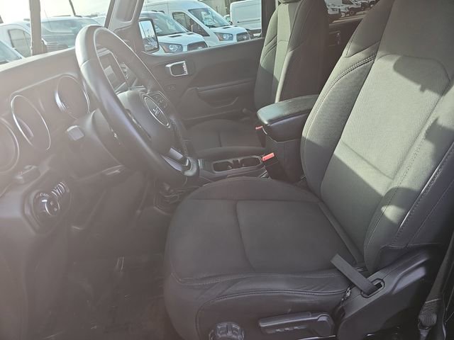 Used 2021 Jeep Gladiator Willys image 15