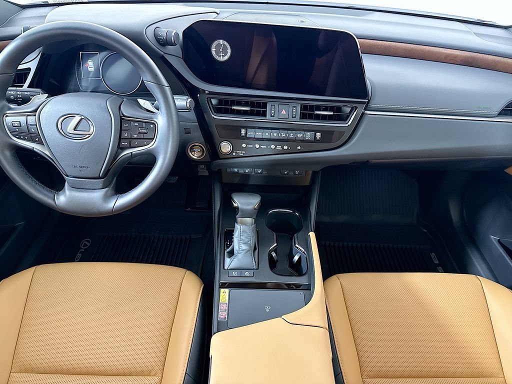 Certified 2025 Lexus ES 300h w/ Premium Package FWD image 14