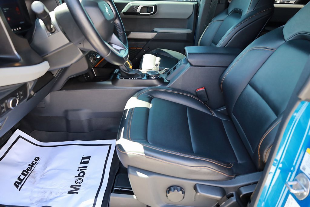 Used 2021 Ford Bronco Badlands image 11
