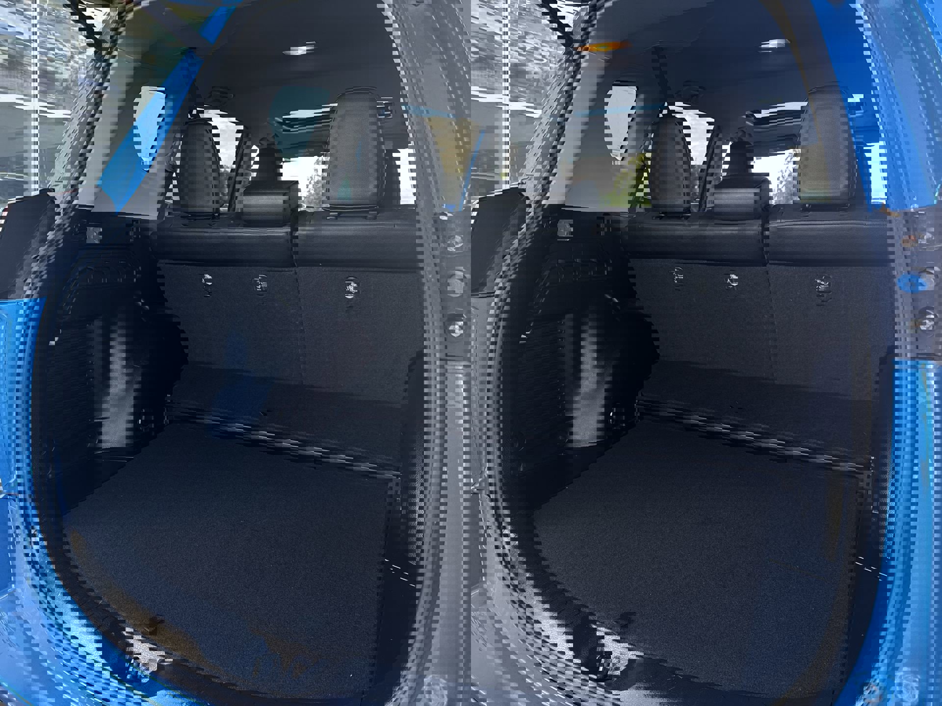 Used 2017 Toyota RAV4 Limited image 25