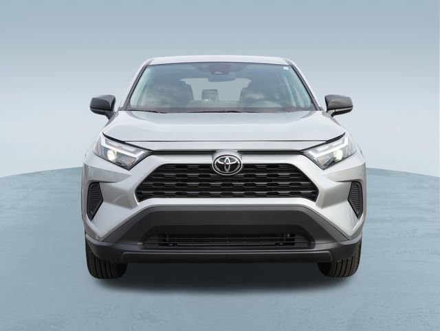 Used 2024 Toyota RAV4 LE FWD image 2