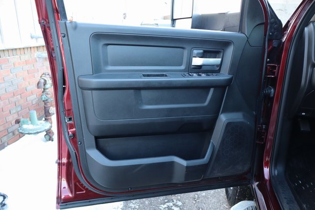 Used 2019 RAM 2500 Tradesman image 9