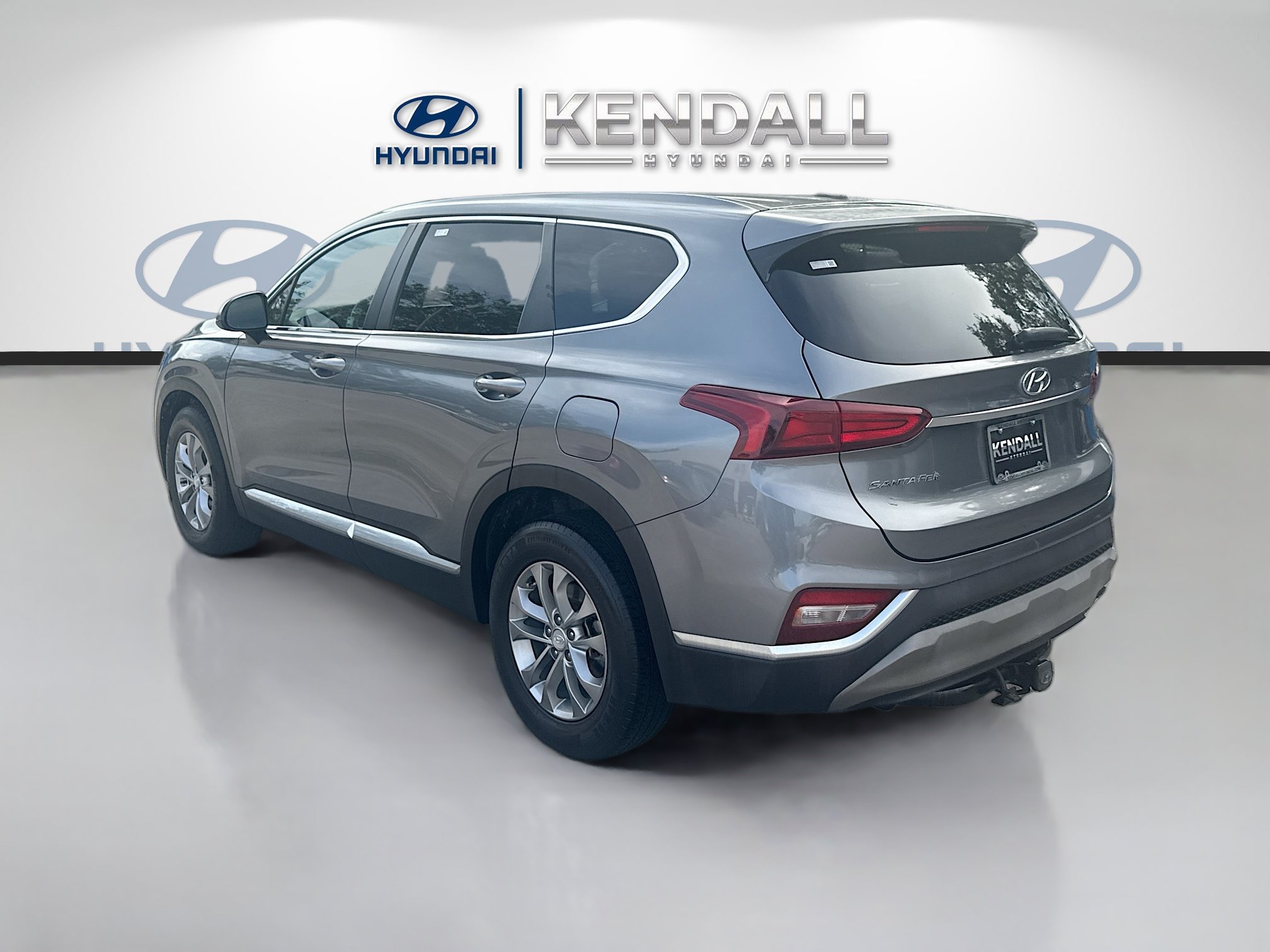 Used 2019 Hyundai Santa Fe SE FWD image 4
