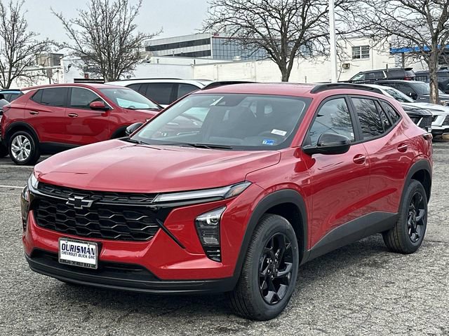 New 2026 Chevrolet Trax LT w/ Driver Confidence Package image 5