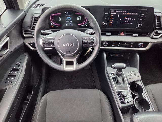 Used 2024 Kia Sportage LX FWD image 12