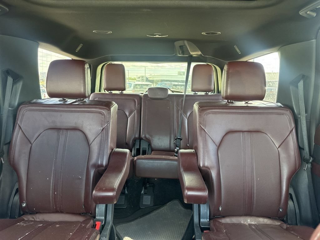 Used 2022 Ford Expedition Limited AWD/4WD image 40