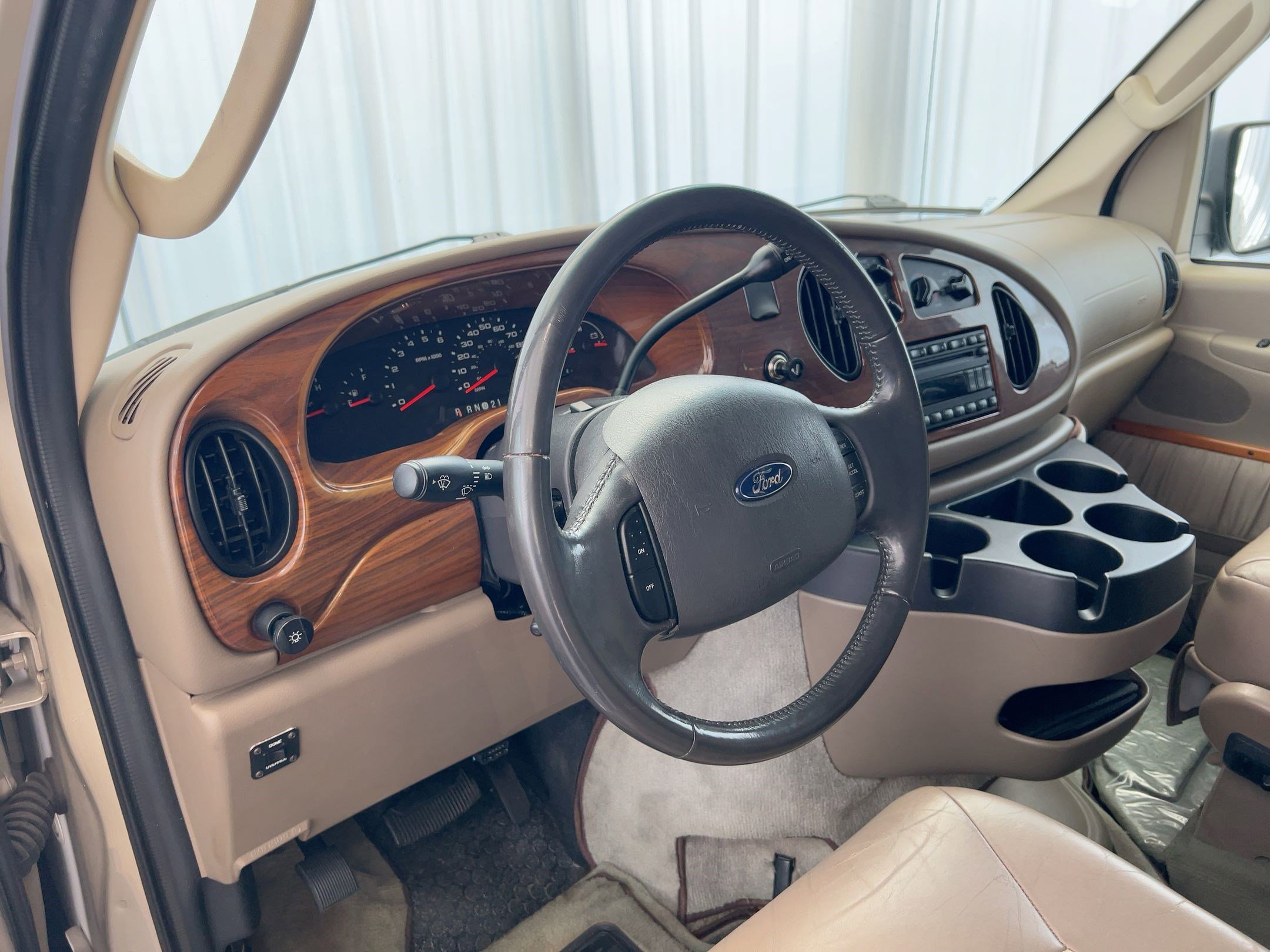 Used 2007 Ford E-150 and Econoline 150 image 4