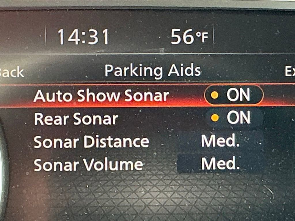 Used 2024 Nissan Pathfinder SV FWD image 17