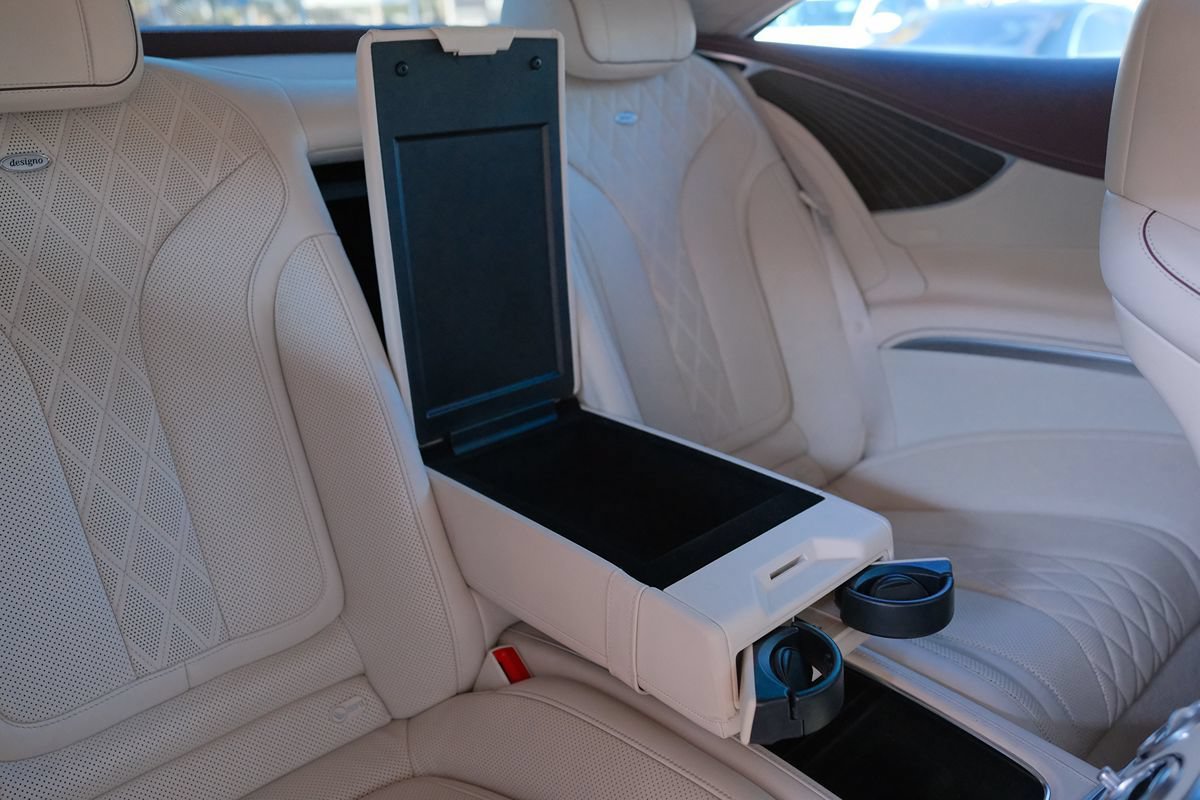 Used 2019 Mercedes-Benz S 560 Sedan image 29