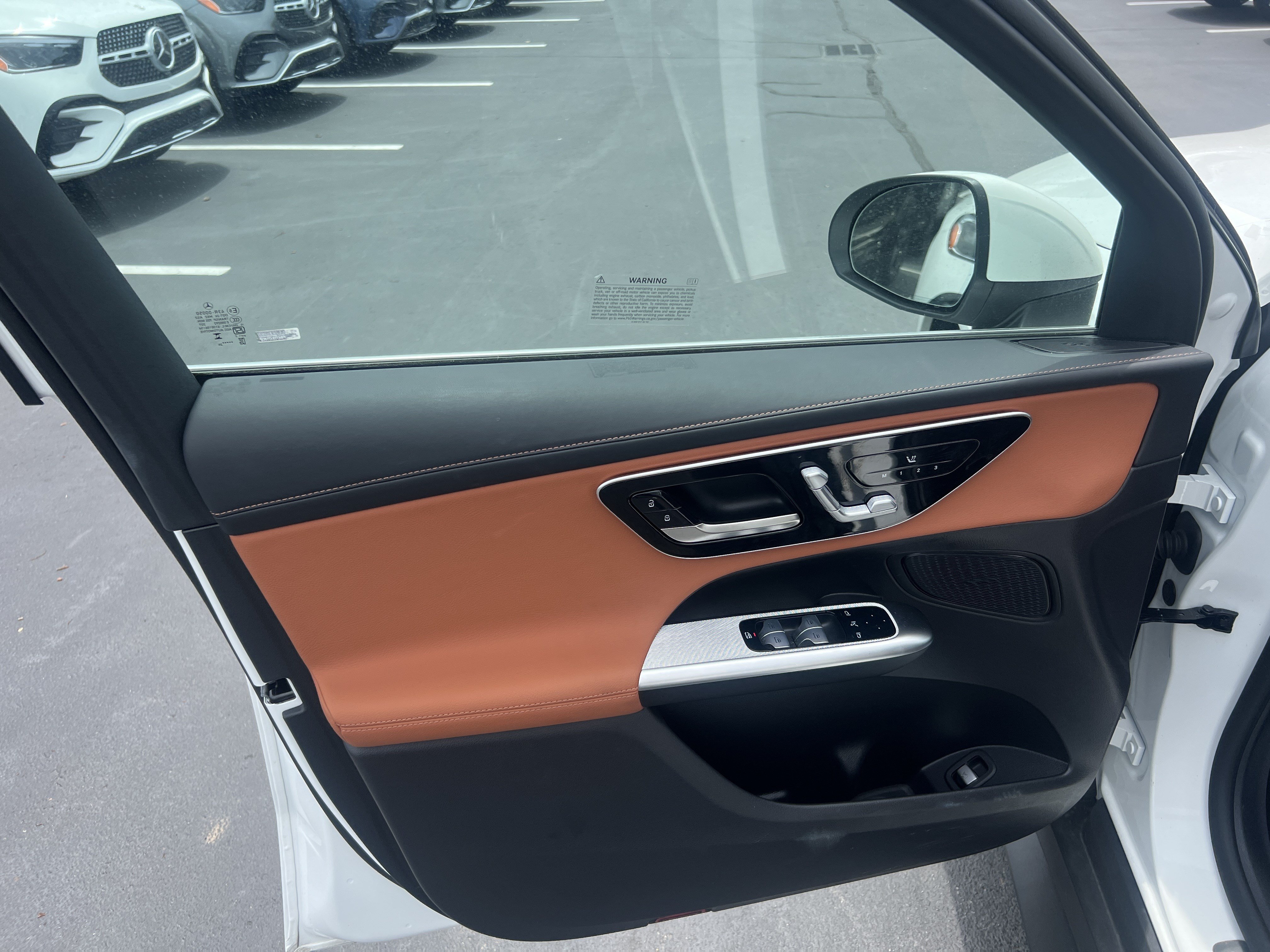 Certified 2025 Mercedes-Benz GLC 300 4MATIC image 14