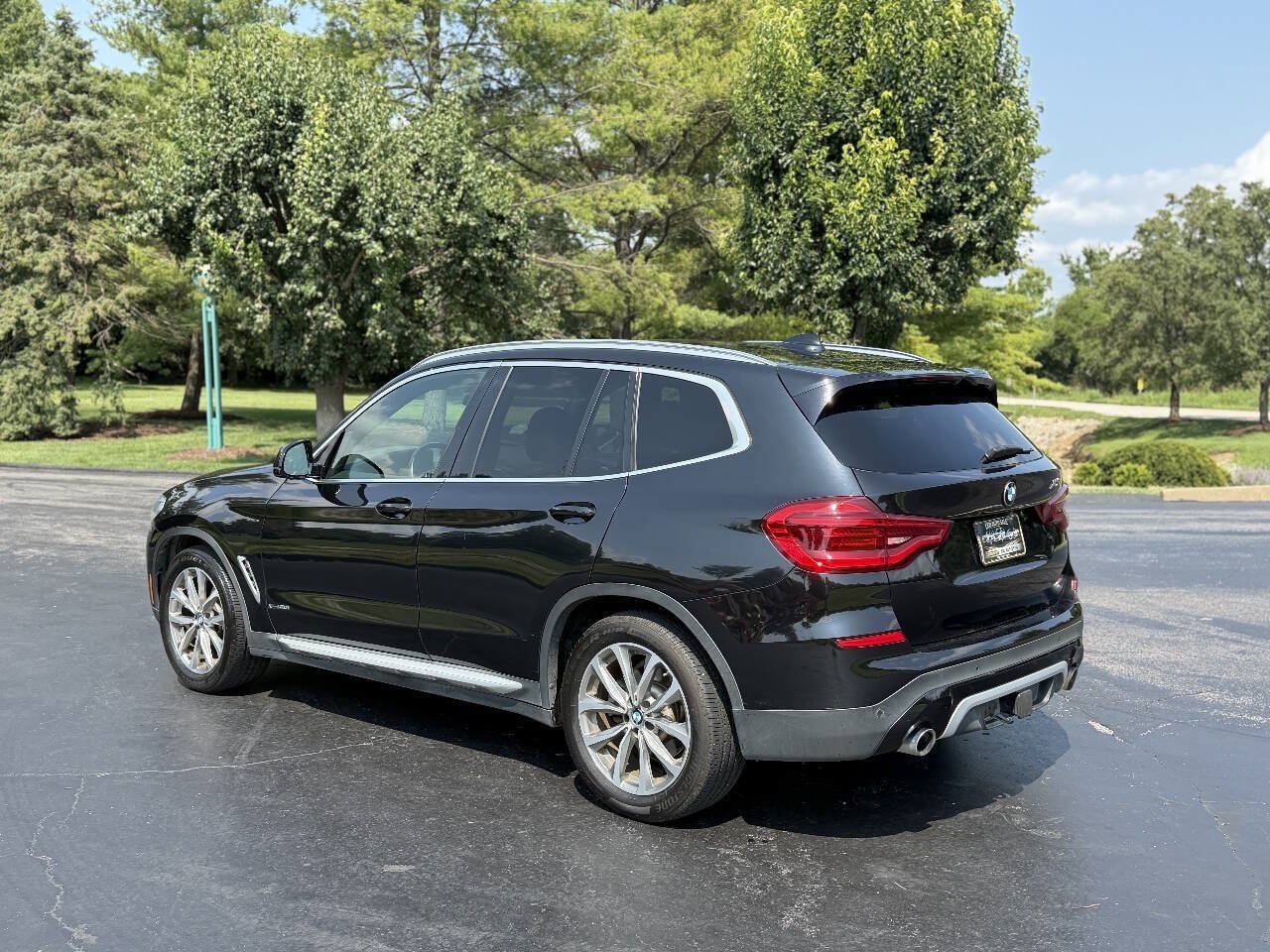 Used 2018 BMW X3 xDrive30i AWD/4WD image 4