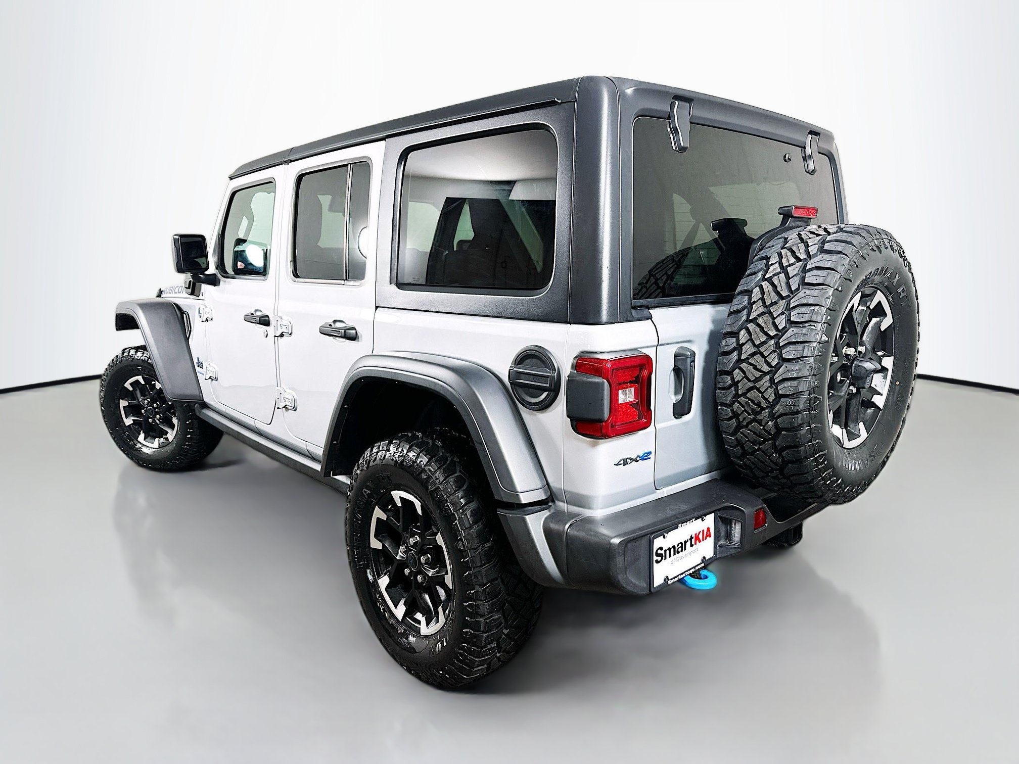 Used 2024 Jeep Wrangler Unlimited Rubicon 4xe AWD/4WD image 5