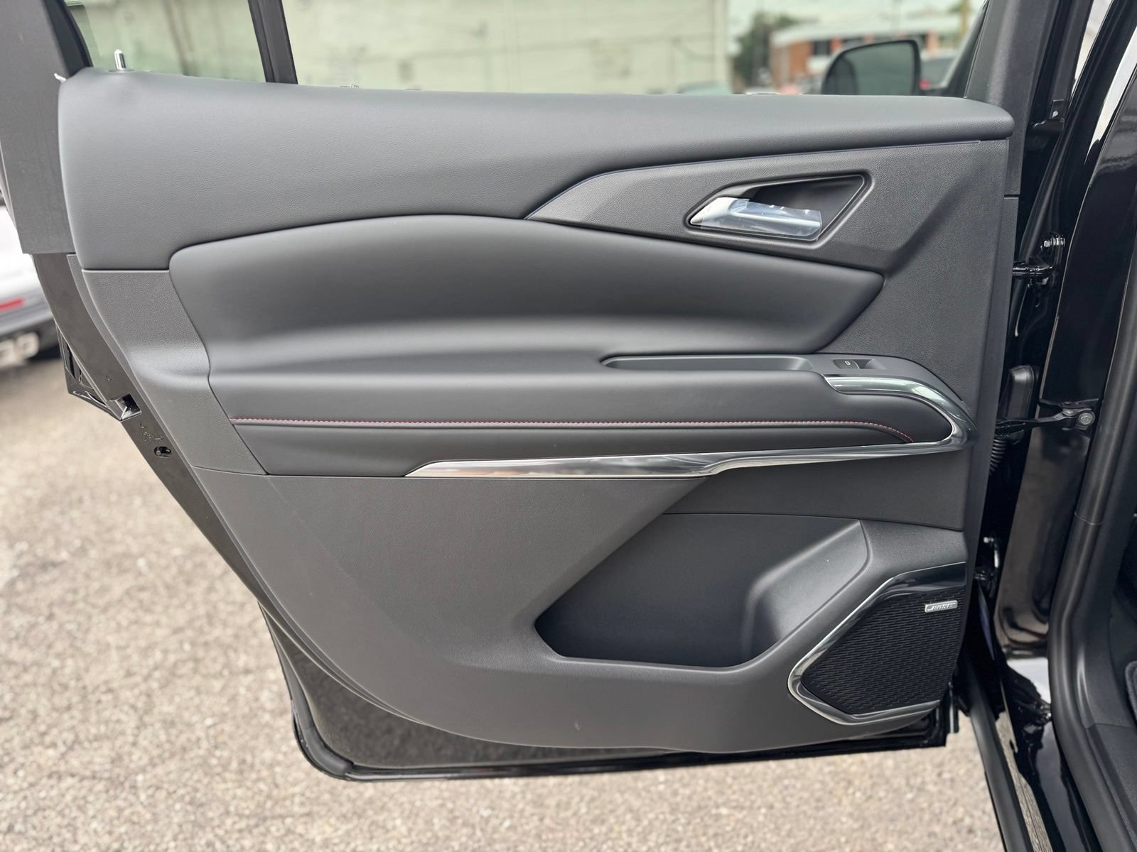New 2027 Chevrolet Traverse RS AWD/4WD image 29