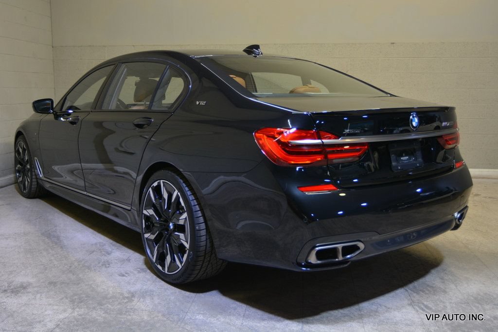 Used 2017 BMW M760i xDrive AWD/4WD image 3