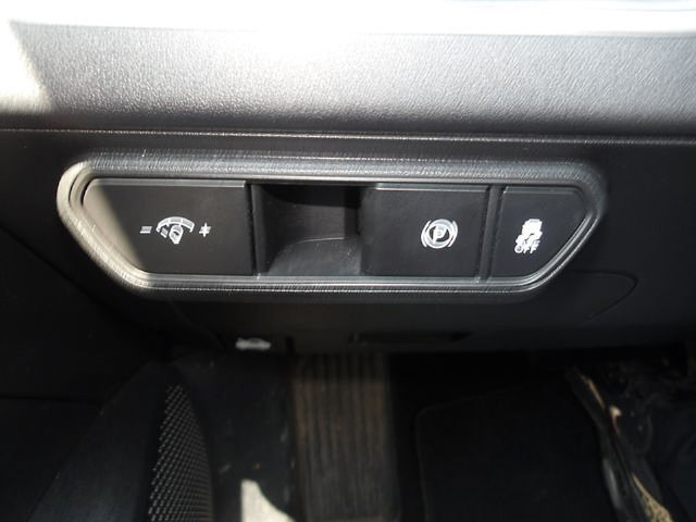 Used 2025 Kia K4 FWD image 15