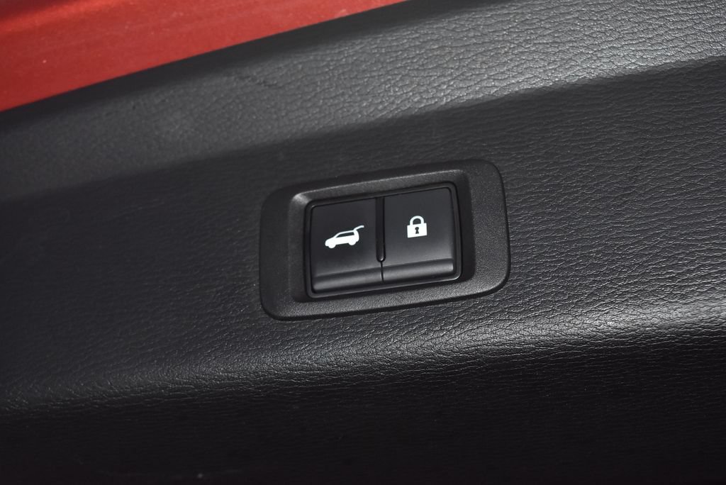 Used 2025 Mitsubishi Outlander SE AWD/4WD image 32