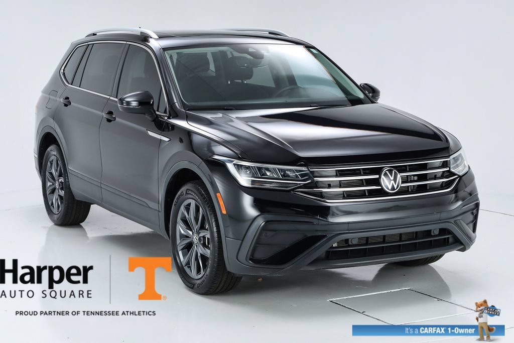 Used 2023 Volkswagen Tiguan SE w/ Panoramic Sunroof Package FWD image 53