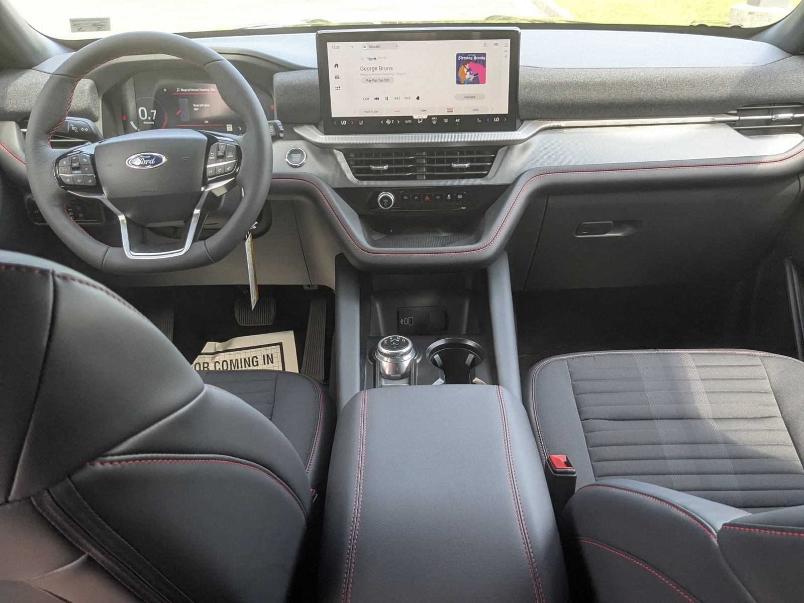 New 2026 Ford Explorer ST-Line w/ ST-Line Street Pack AWD/4WD image 32