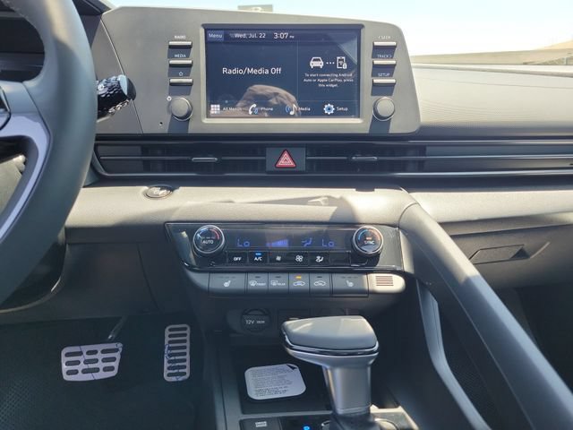 New 2026 Hyundai Elantra SEL Sport FWD image 15