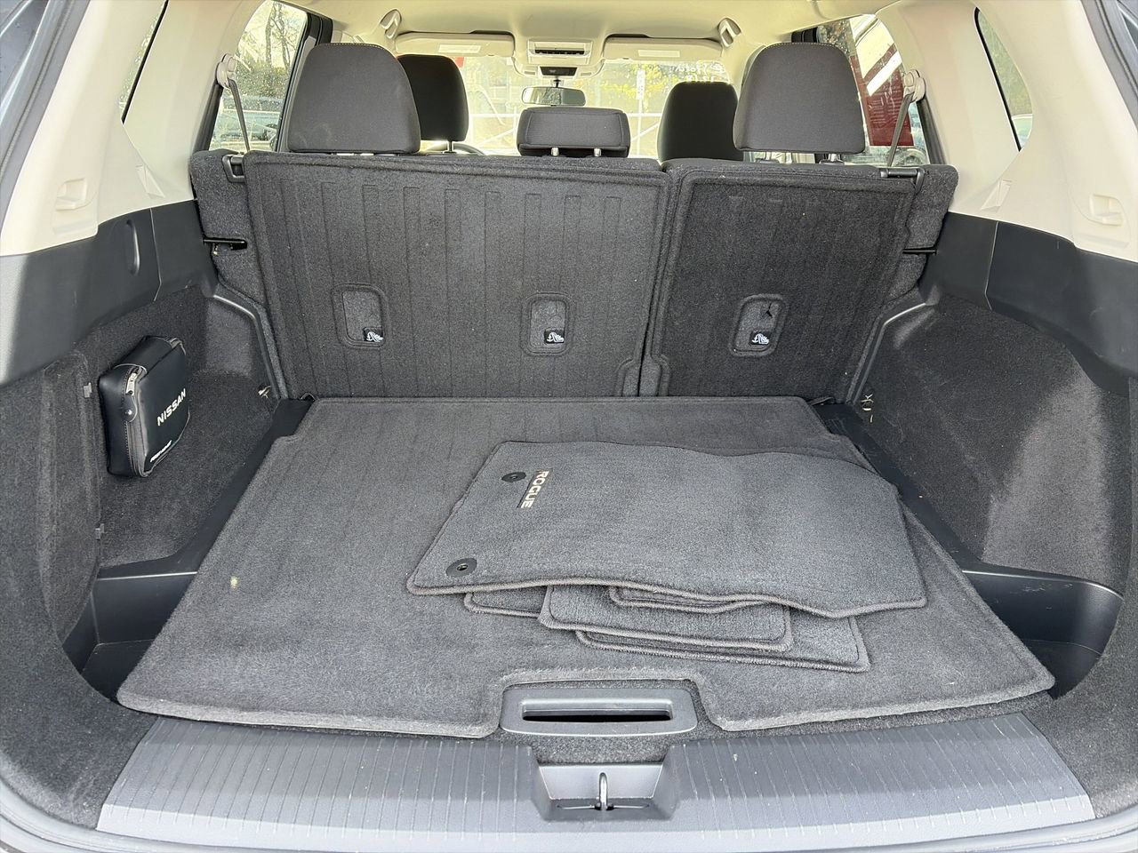 Certified 2023 Nissan Rogue S image 10