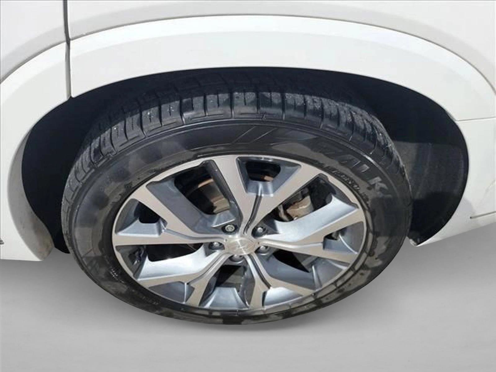 Used 2021 Hyundai Palisade Limited FWD image 12