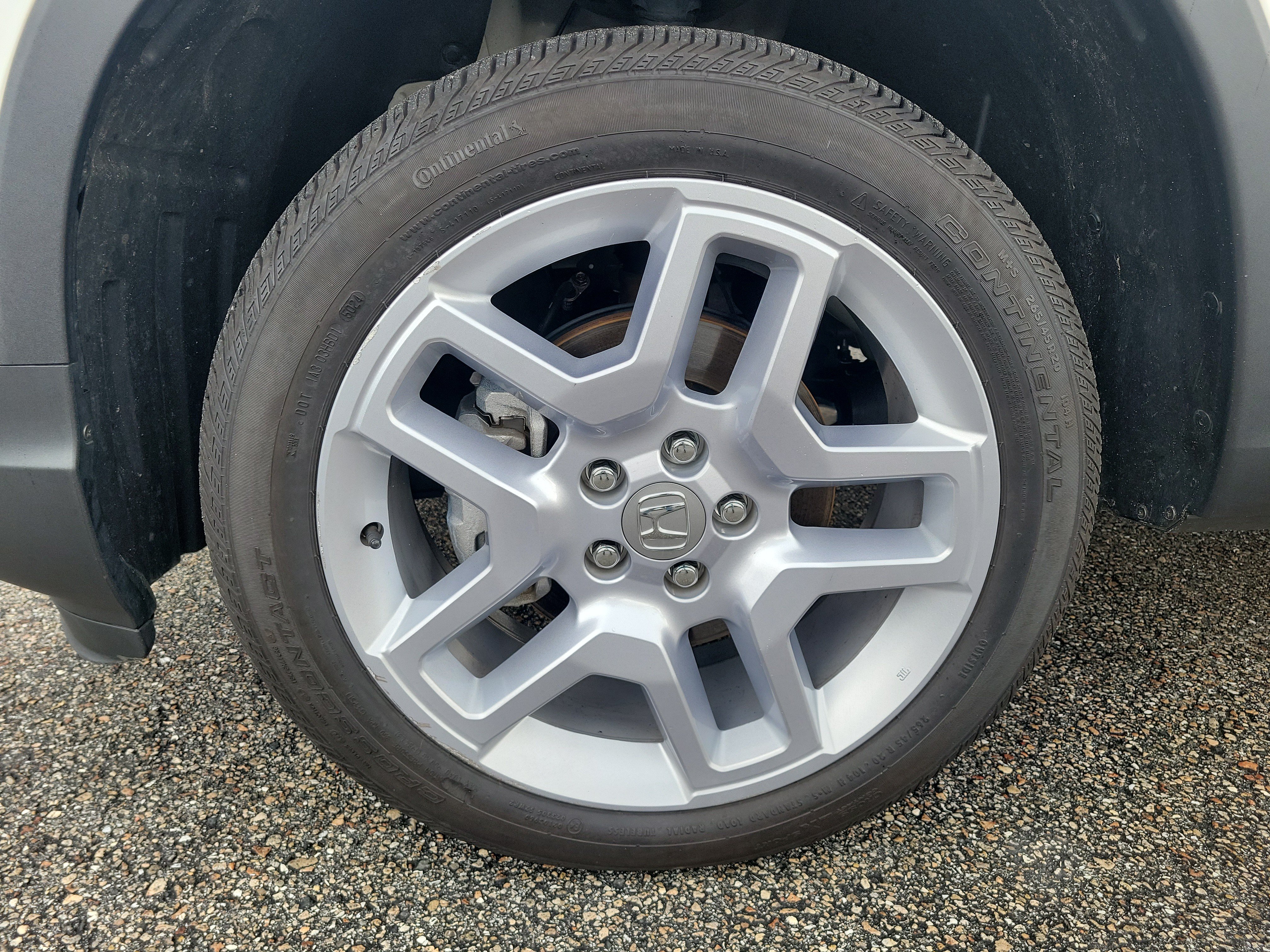 Used 2025 Honda Passport EX-L image 9