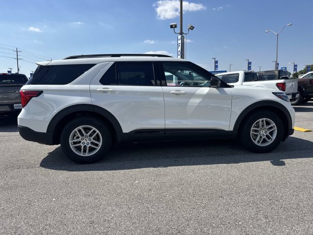 New 2026 Ford Explorer Active w/ Active Comfort Package RWD image 4