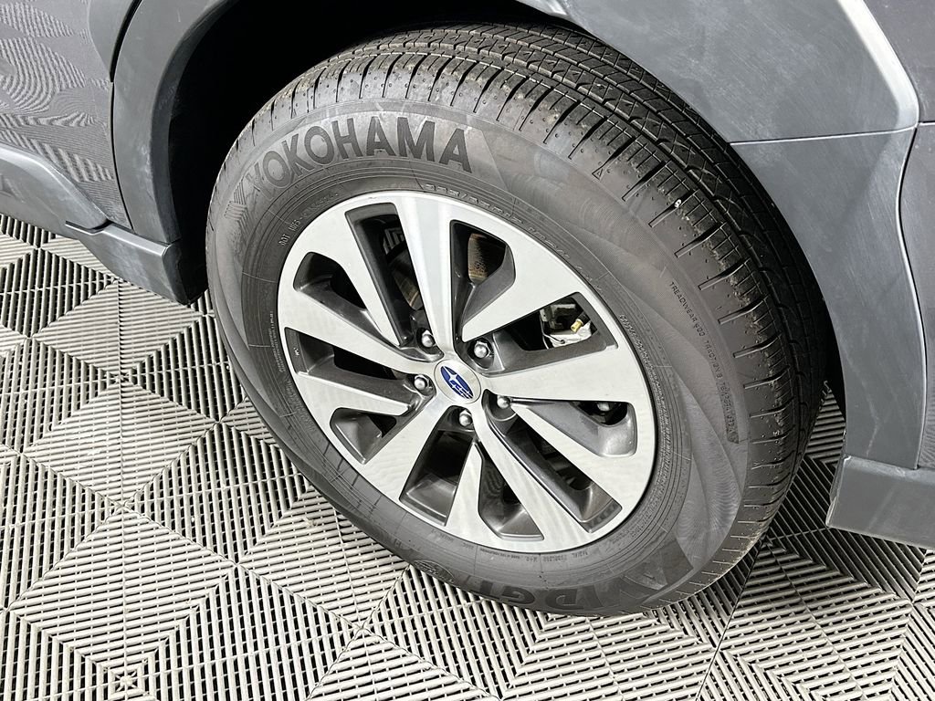 Certified 2025 Subaru Outback Premium image 39