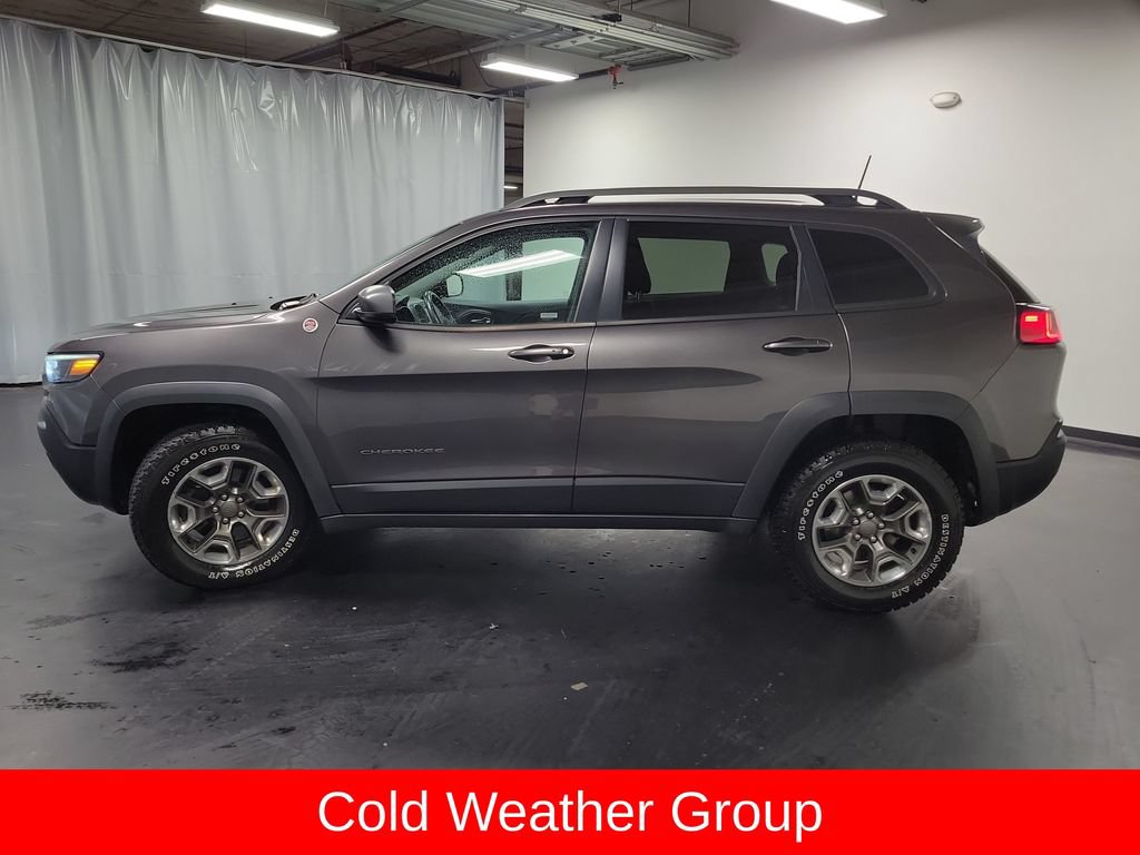 Used 2019 Jeep Cherokee Trailhawk w/ Cold Weather Group AWD/4WD image 6
