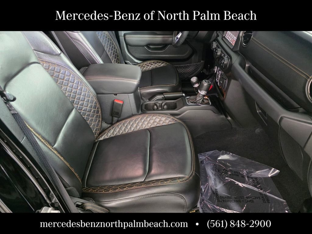 Used 2023 Jeep Wrangler Unlimited Sahara image 26