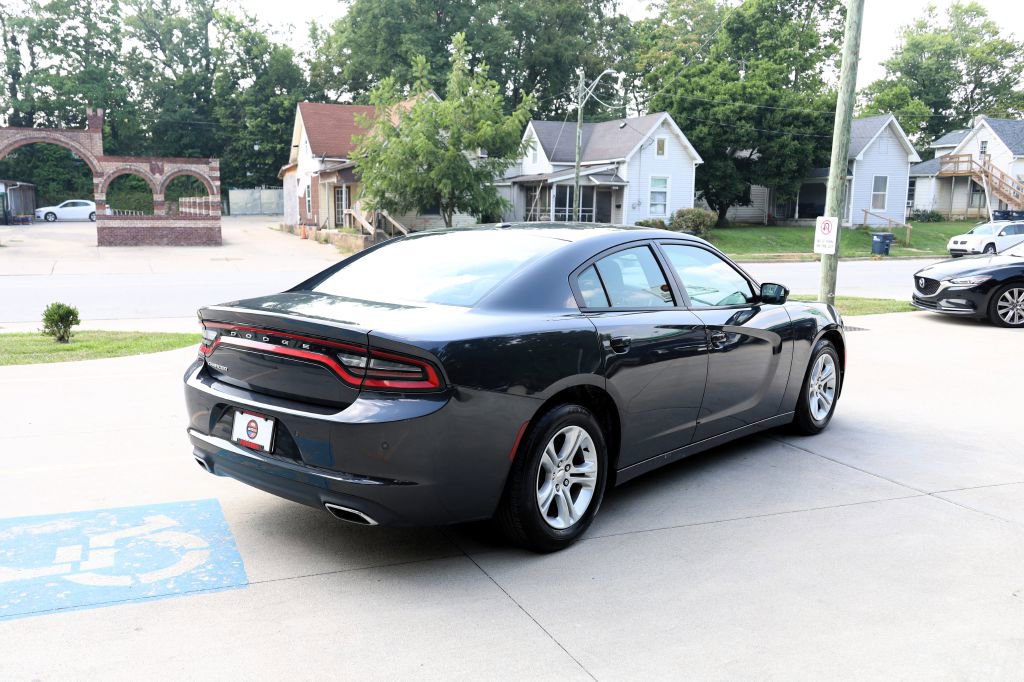 Used 2017 Dodge Charger SE w/ Popular Equipment Group RWD image 7