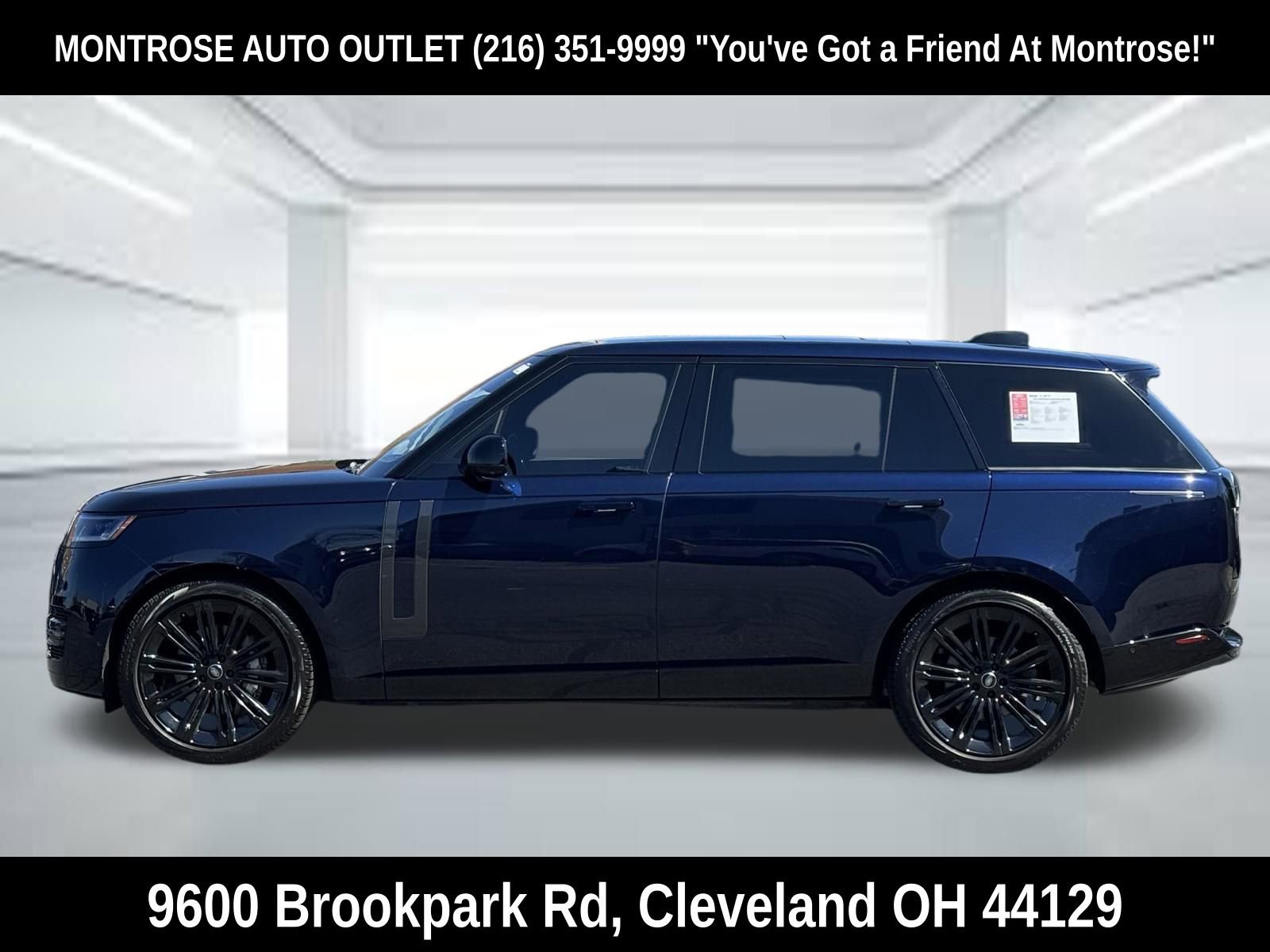 Used 2023 Land Rover Range Rover Long Wheelbase SE AWD/4WD image 7