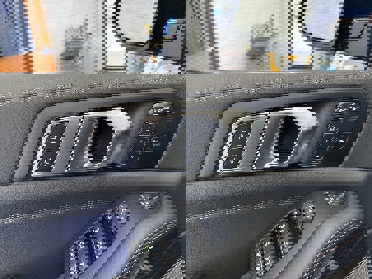 New 2026 BMW X7 xDrive40i w/ M Sport Package image 44