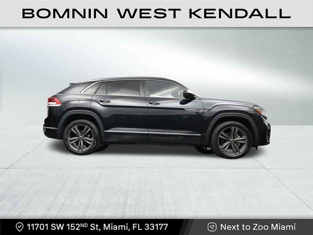 Used 2022 Volkswagen Atlas Cross Sport SEL R-Line image 25