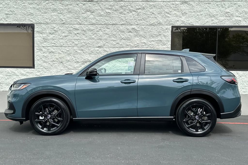 New 2025 Honda HR-V Sport image 7