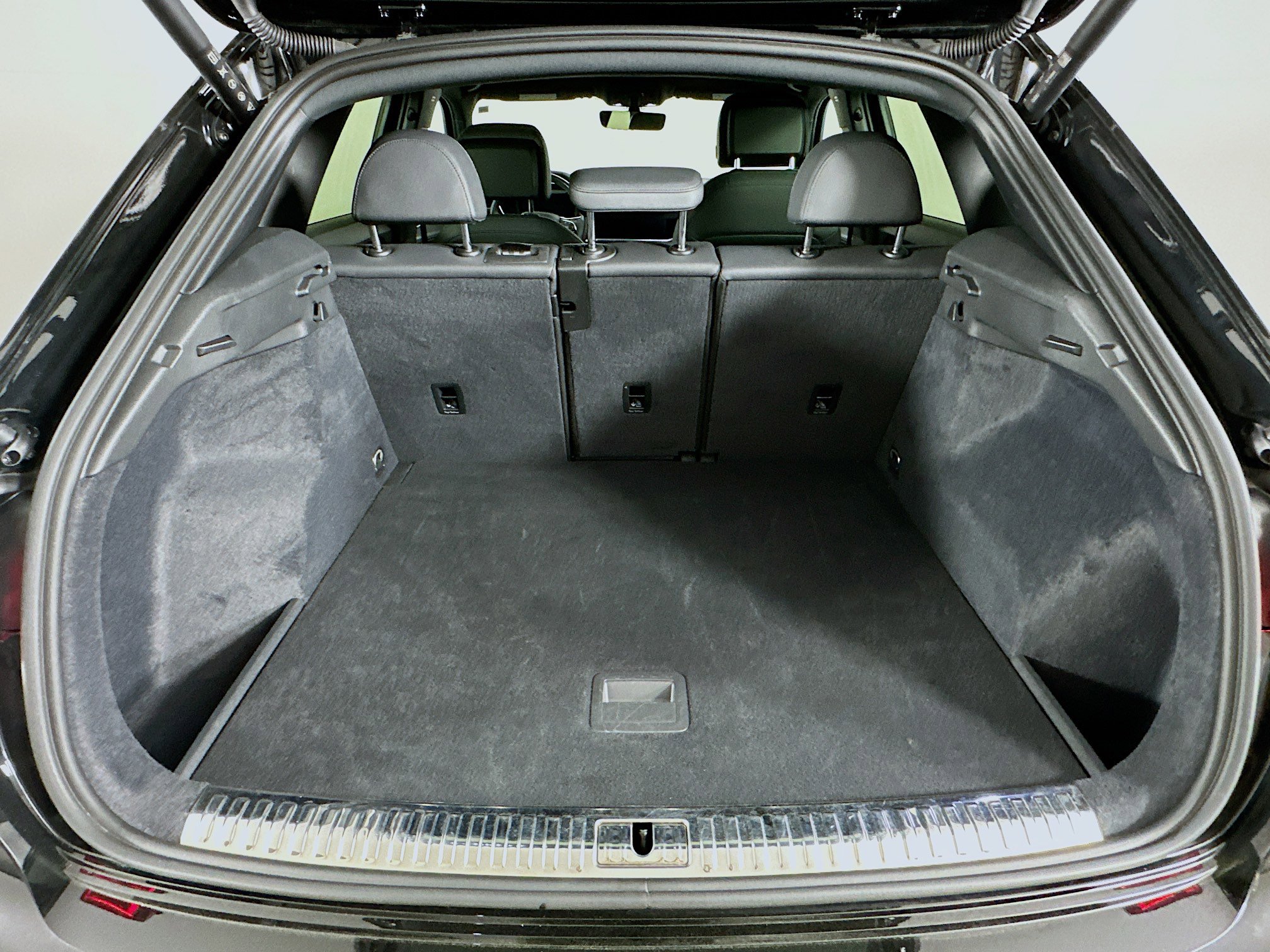 Used 2024 Audi Q3 2.0T Premium image 28