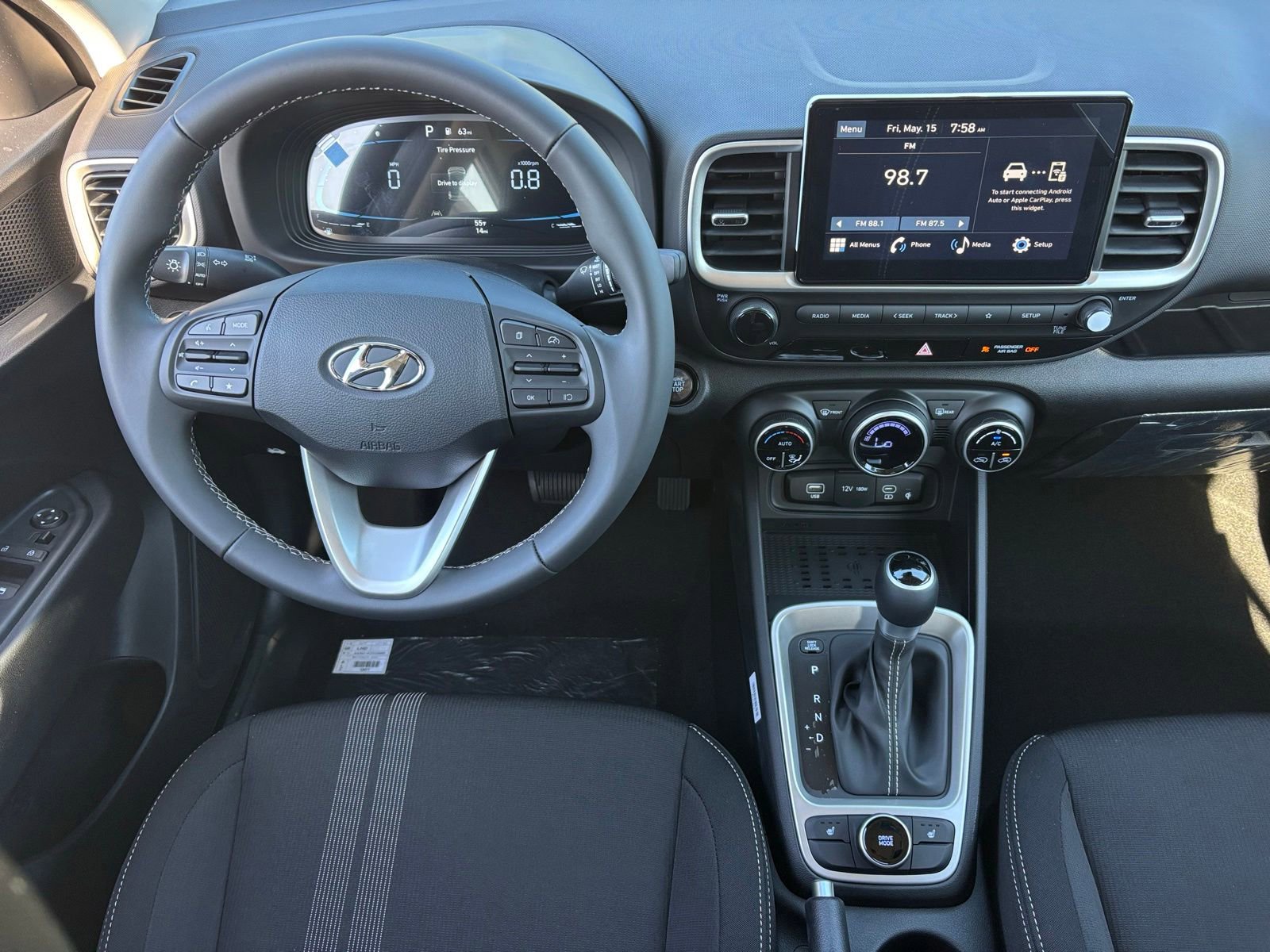 New 2026 Hyundai Venue SEL FWD image 23