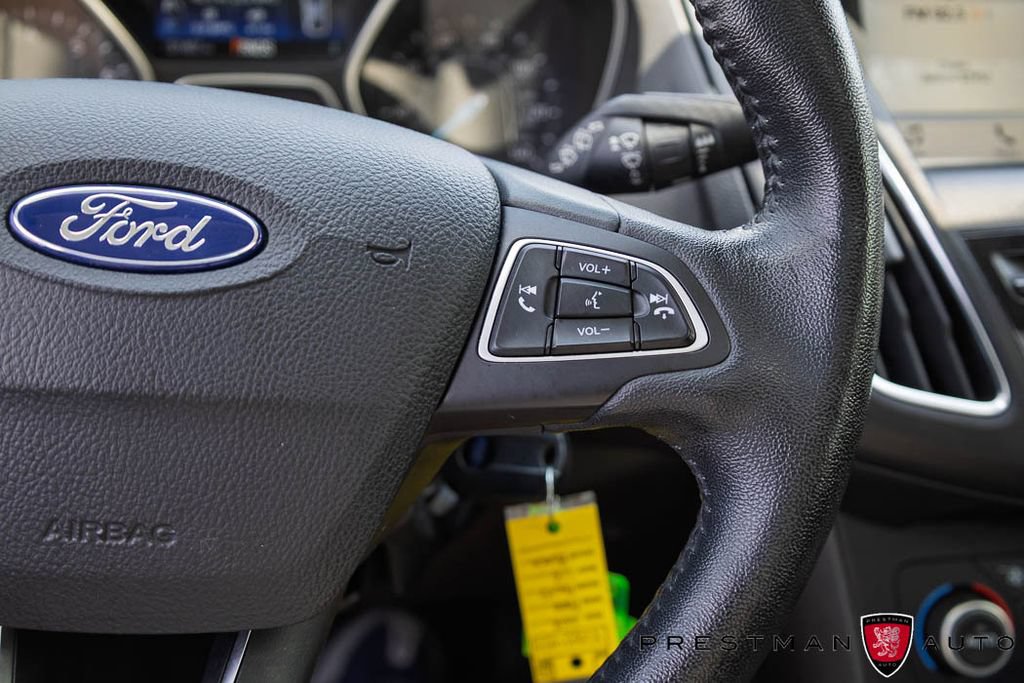 Used 2018 Ford Focus SEL w/ Cold Weather Package FWD image 25