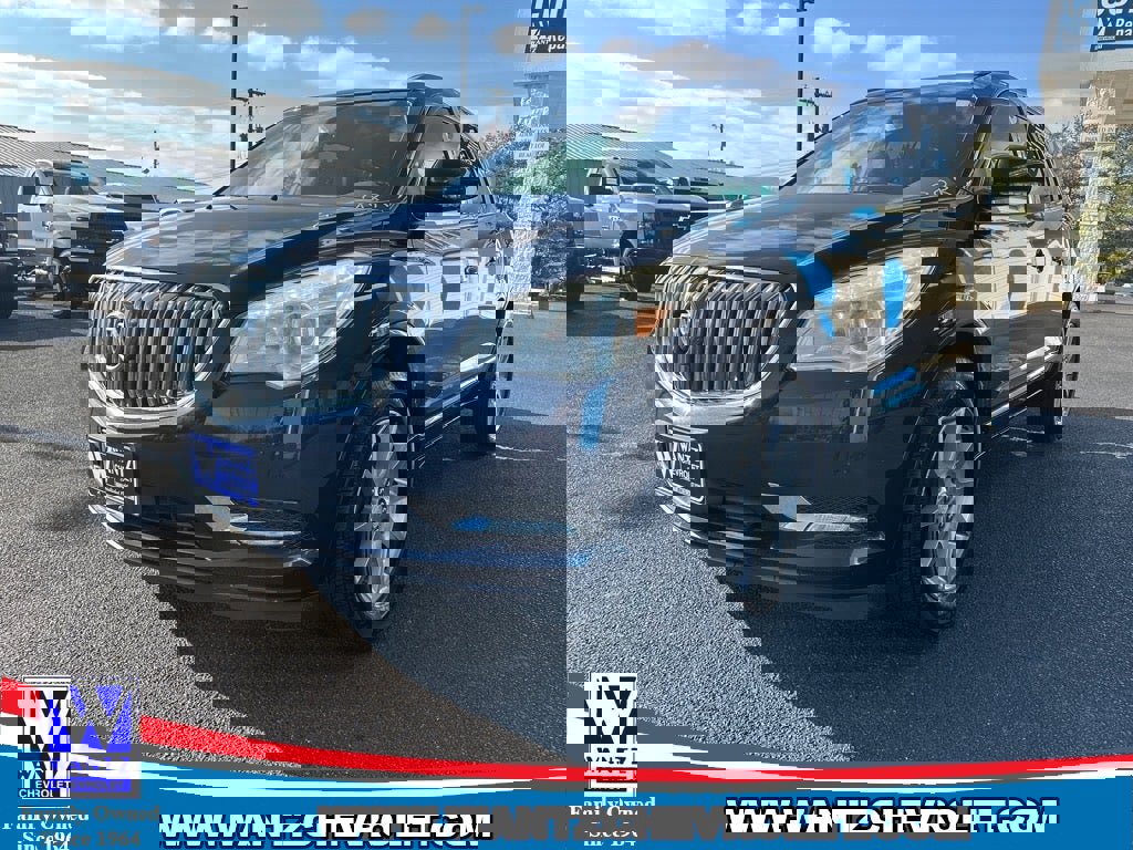 Used 2016 Buick Enclave Convenience image 2