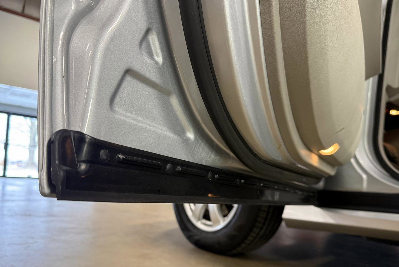 Used 2007 Mercedes-Benz R 350 4MATIC image 51