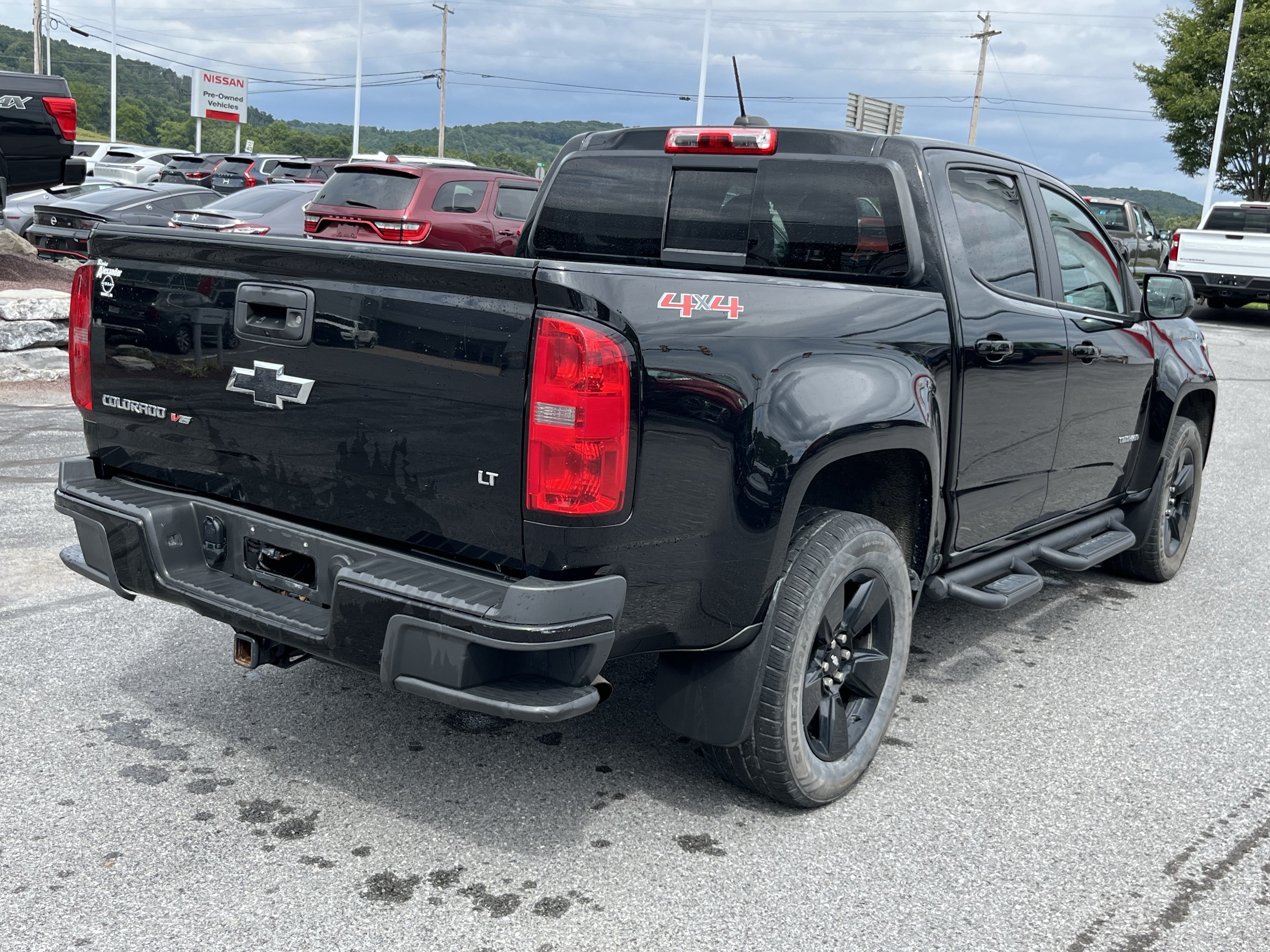 Used 2018 Chevrolet Colorado LT AWD/4WD image 5
