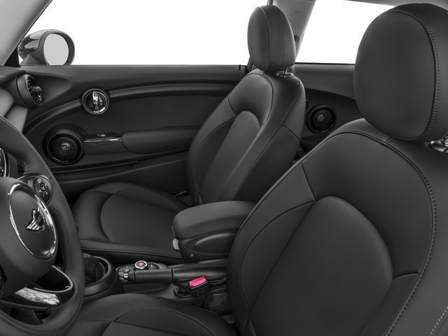 Used 2017 MINI Cooper 2-Door Hardtop image 9