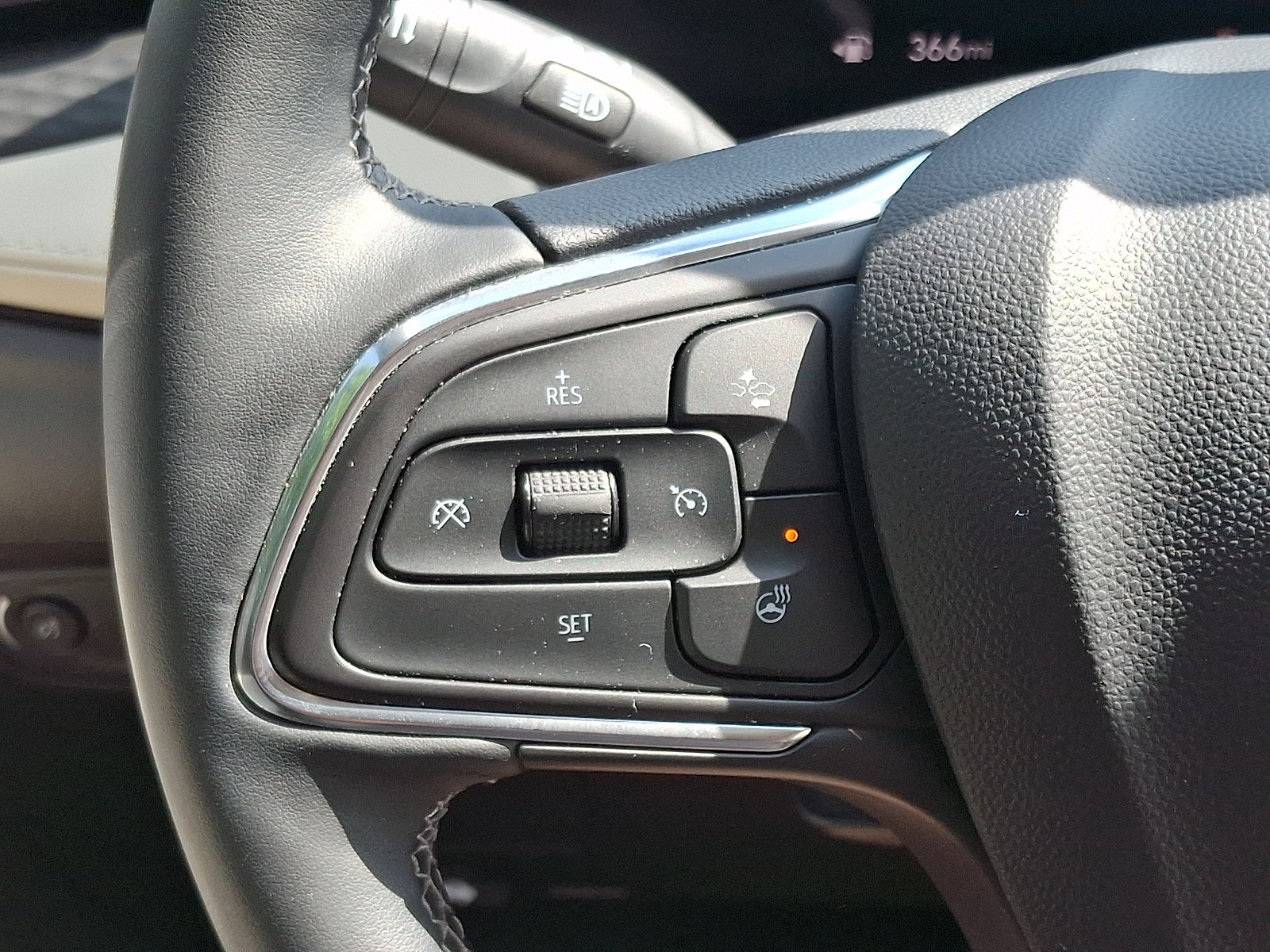 Used 2024 Buick Encore GX Avenir w/ Avenir Convenience Package AWD/4WD image 21