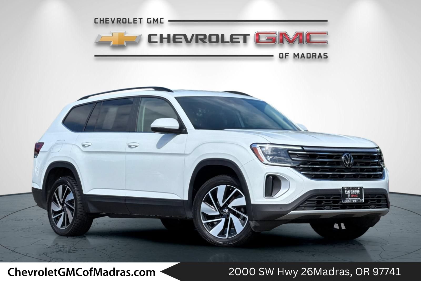 Used 2024 Volkswagen Atlas SE